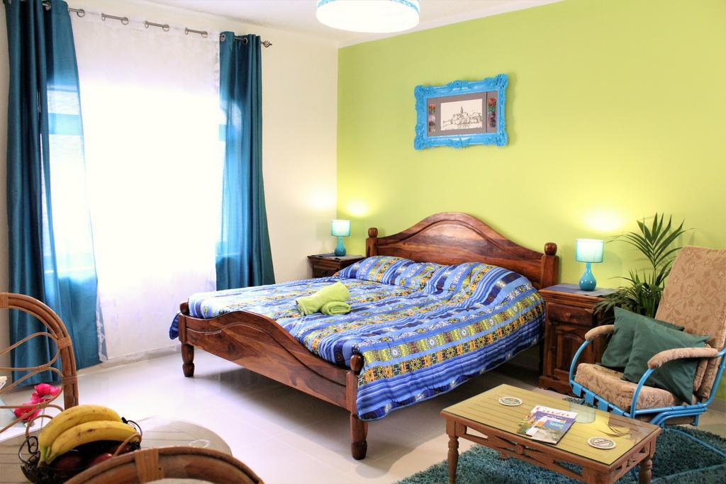 Avalon Seaside B&B - Gozo Bellevue Homes Xlendi Buitenkant foto