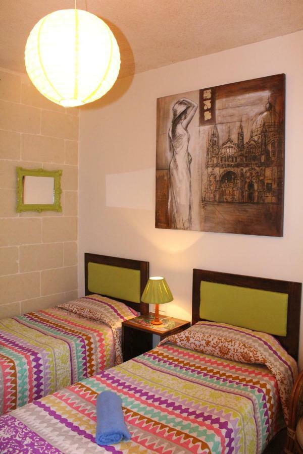 Avalon Seaside B&B - Gozo Bellevue Homes Xlendi Buitenkant foto