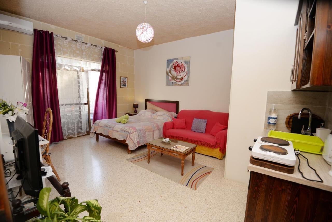 Avalon Seaside B&B - Gozo Bellevue Homes Xlendi Buitenkant foto